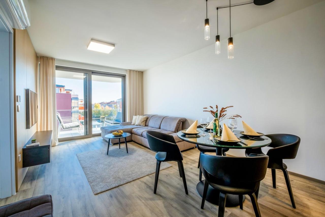 Myflat Casa Coral Apartment Siofok Ngoại thất bức ảnh