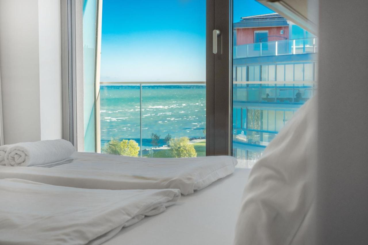 Myflat Casa Coral Apartment Siofok Ngoại thất bức ảnh